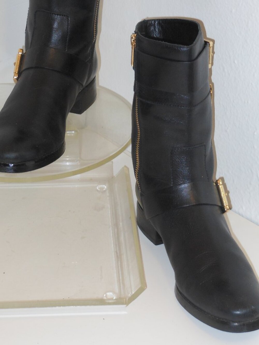 MICHAEL KORS BLACK LEATHER ABOVE THE ANKLE BOOTS SIZE 8 MEDIUM